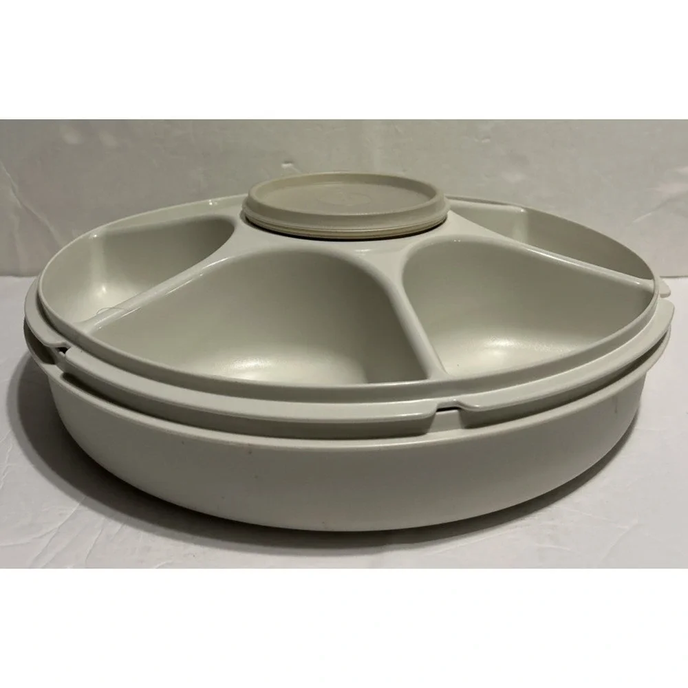 Complete Tupperware (Divided) Veggie PARTY TRAY/ Dip Bowl SET #1665 1666 1667